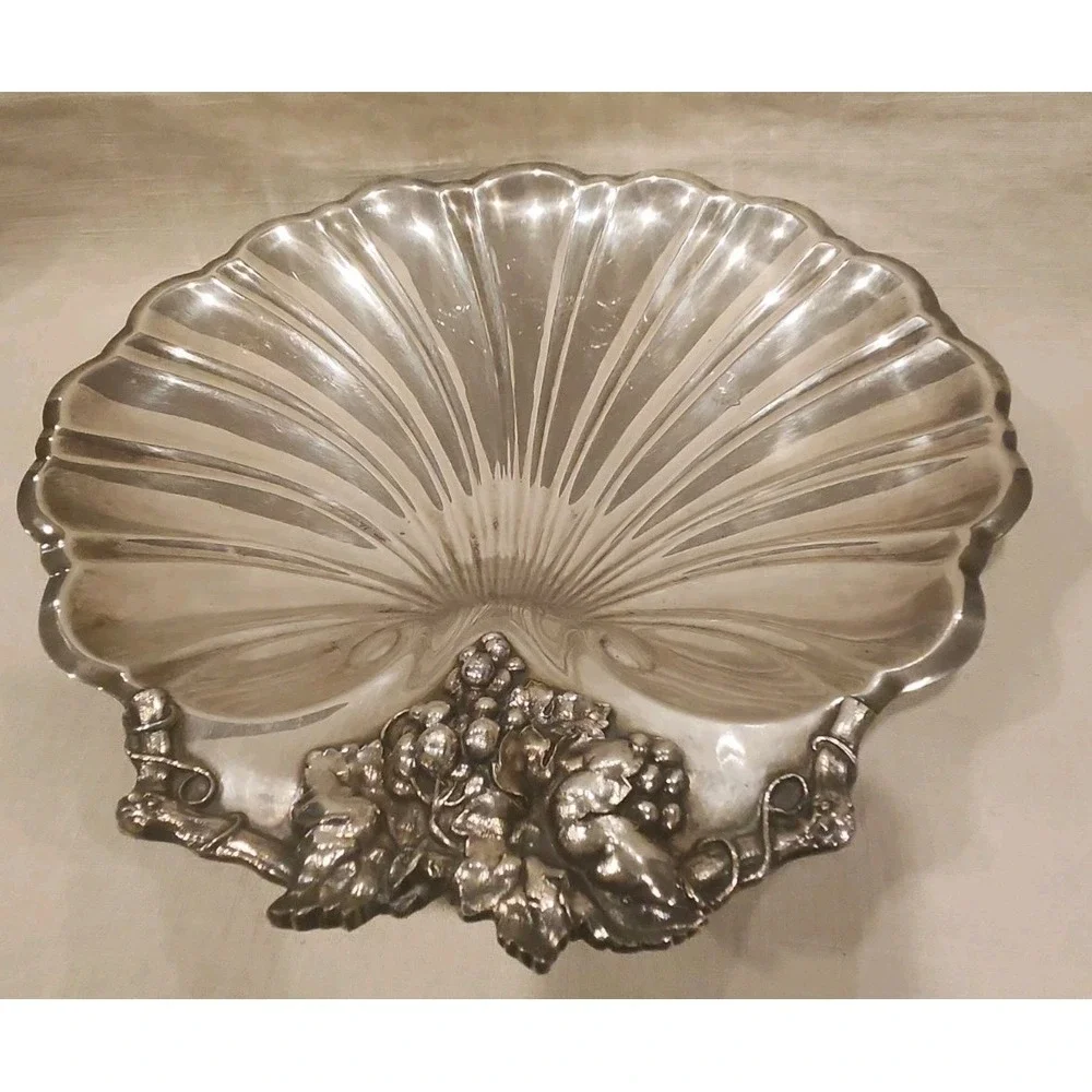 Vintage Reed & Barton Silverplated Clamshell Grapes Footed Serving Dish
